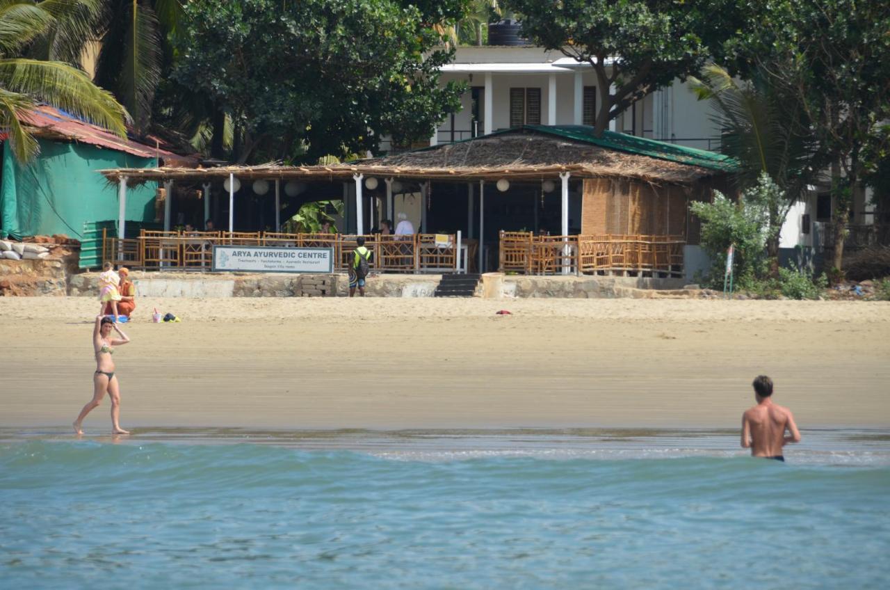 Arya Homestay Bougain Villa Gokarna  Exterior foto